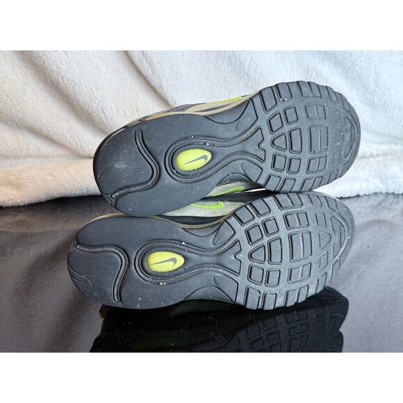 Size 11 - Nike Air Max 97 Neon W - Picture 8 of 11